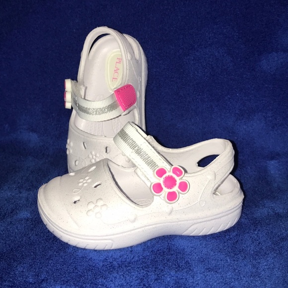 children's place water shoes