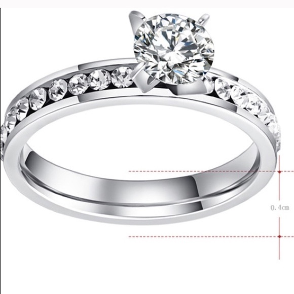 NEW 18K White Gold Diamond Halo Wedding Ring - Picture 3 of 7