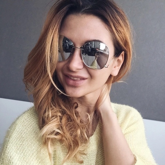 "Sunfaced" - Picture 4 of 4