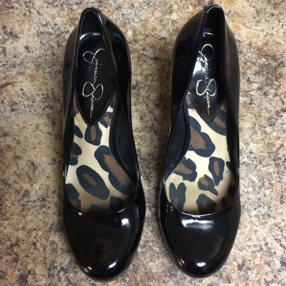 Jessica Simpson heels - Picture 1 of 4