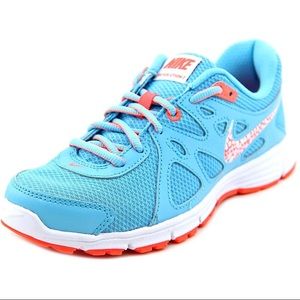 Nike Revolution 2. Women’s 7.5