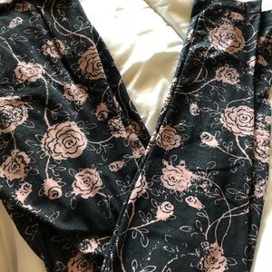 Lularoe leggings OS