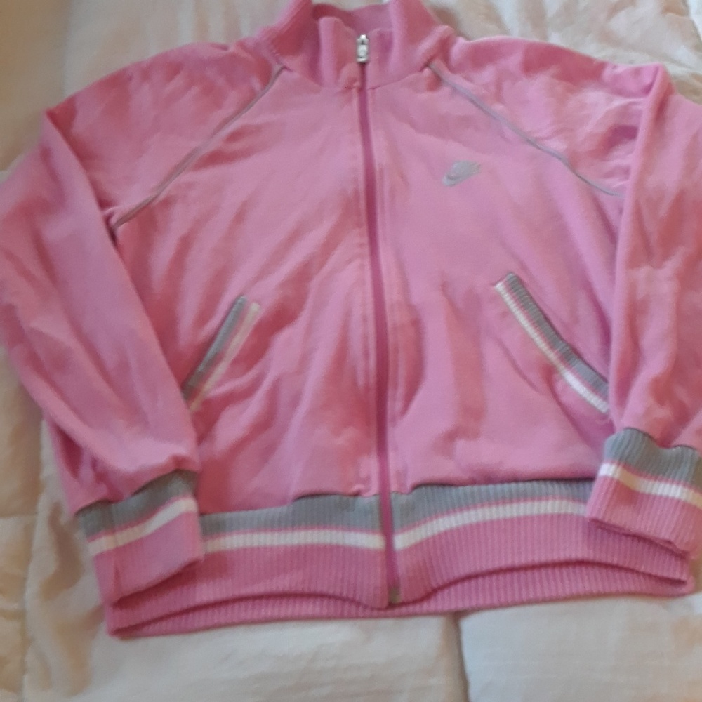 NIKE ZIP UP