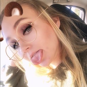 Meet your Posher, Peyton