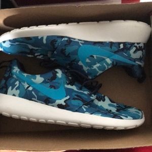 Men’s Nike Rosehe Run