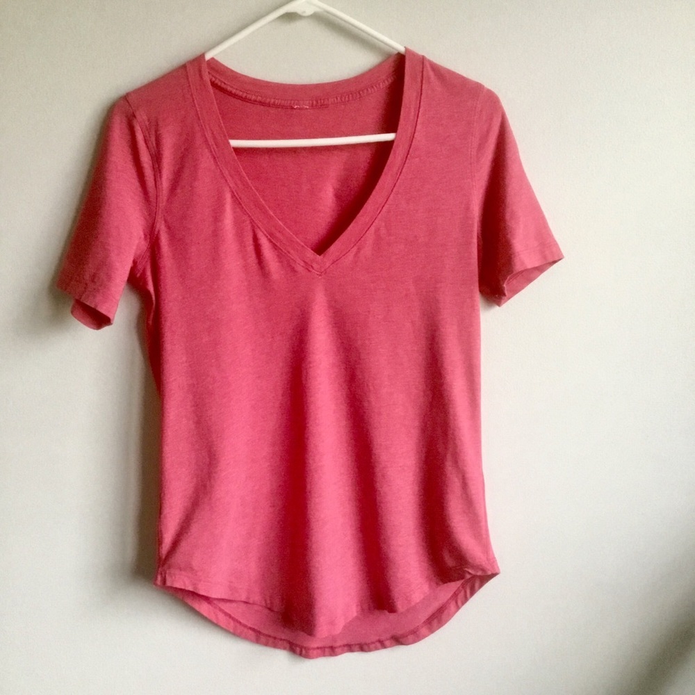 Lululemon Love Tee III