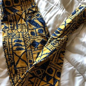 Blue and yellow Lularoe leggings OS