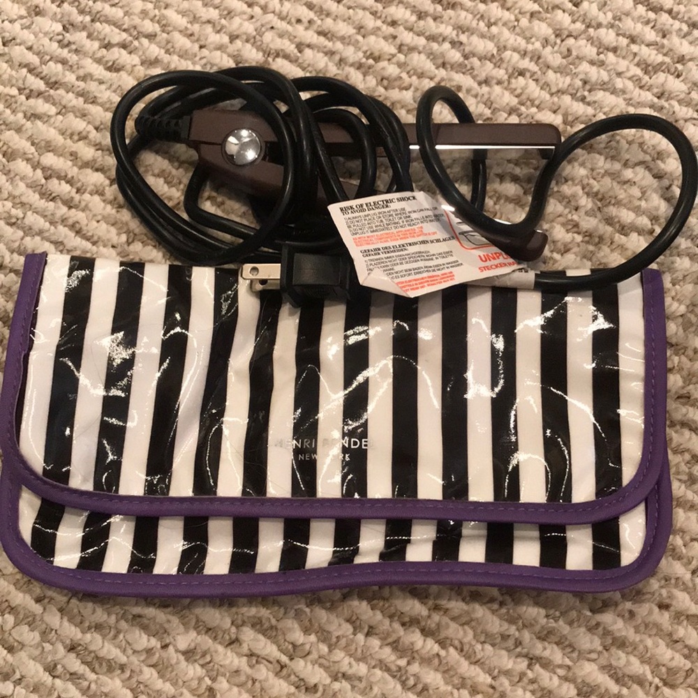 Henri bendel travel hair iron