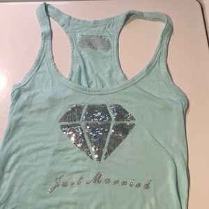 👰🏼 VS Just married tank