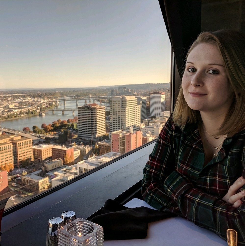 Meet your Posher, Emily