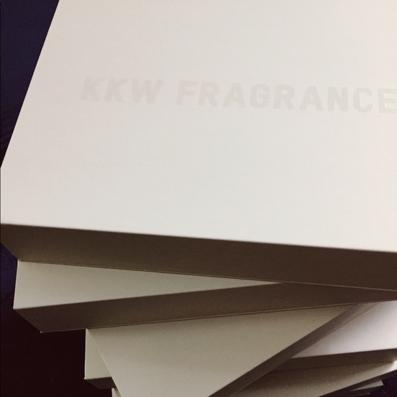 KKW FRAGANCE - Picture 2 of 2