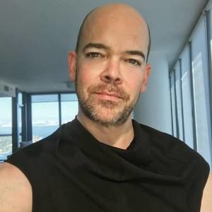 Meet your Posher, Landis