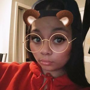 Meet your Posher, Carmen