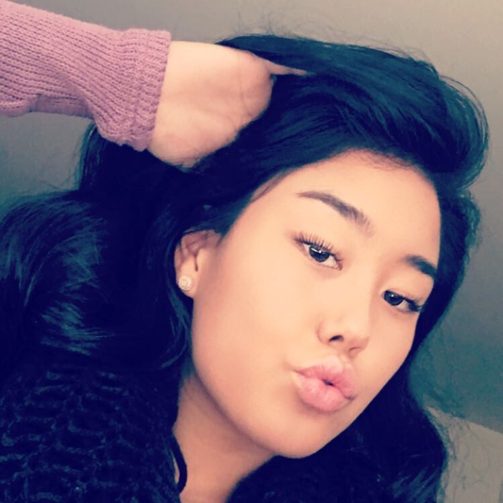 Meet your Posher, Paulina