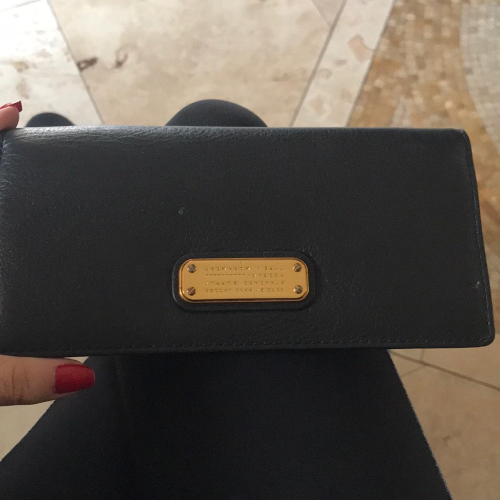 Black Marc jacobs wallet
