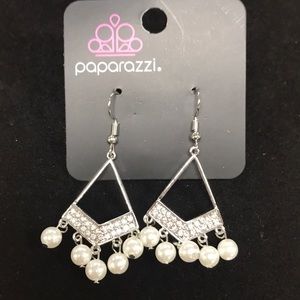 Pearl, Silver, Rhinestone Earrings!