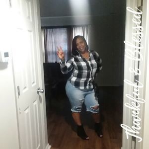 Meet your Posher, Lashae