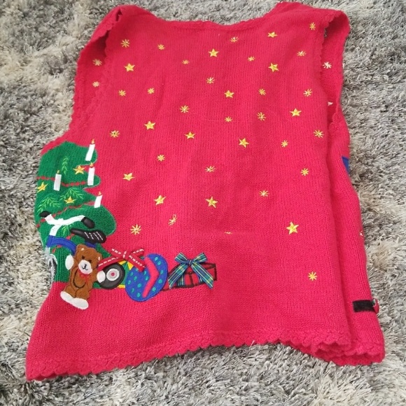 Ugly sweater Vest - Picture 3 of 5