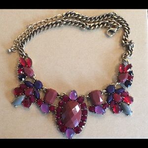 Necklace with multi color stone