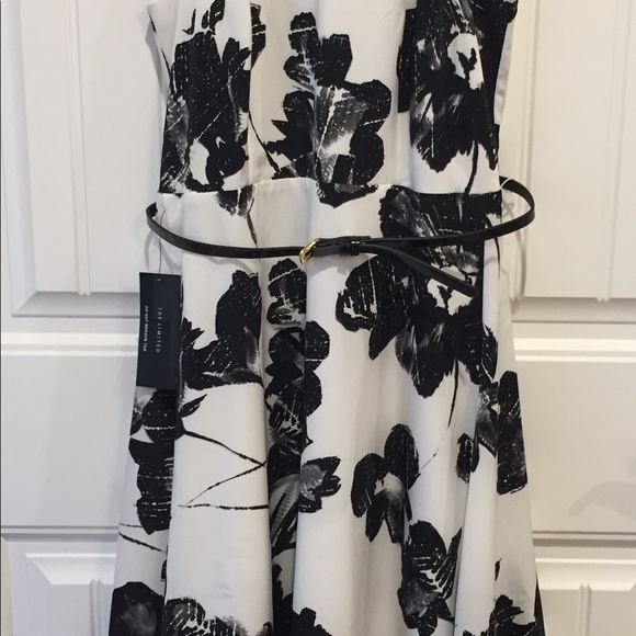 The Limited black/white Dress - Picture 2 of 6