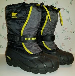 Boys Sorel Flurry Boots