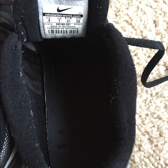 Nike sport/running shoes. - Picture 7 of 7