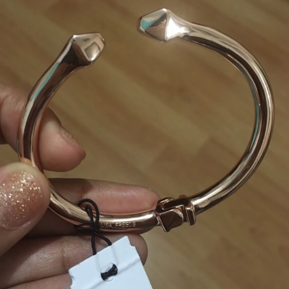 Lisa Freede Rose Gold Solid Stud Hinged Bracelet - Picture 2 of 4
