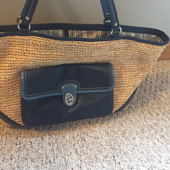 Coach Tote - Picture 2 of 4