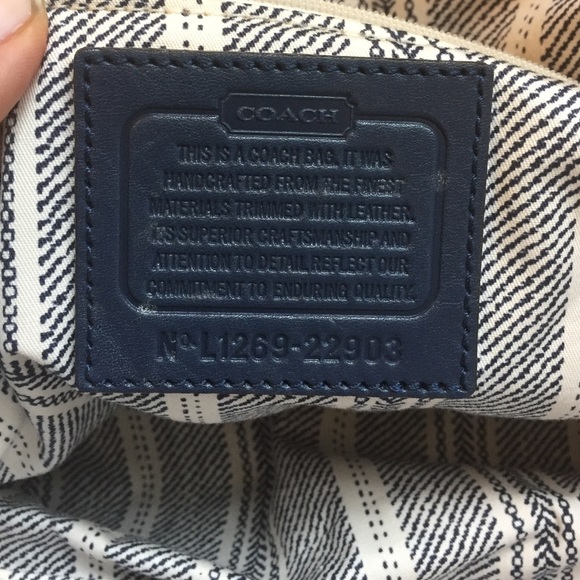 Coach Tote - Picture 4 of 4