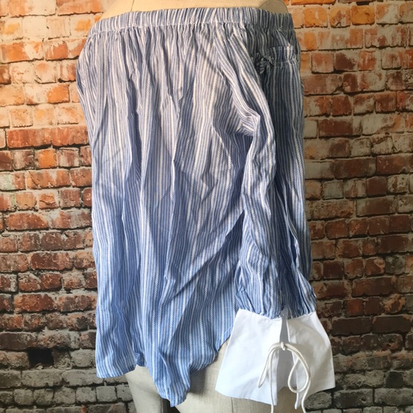 Off-the-shoulders blouse - Picture 6 of 7