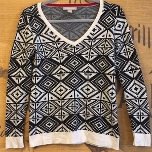 Banana Republic Black & White Patterned Sweater