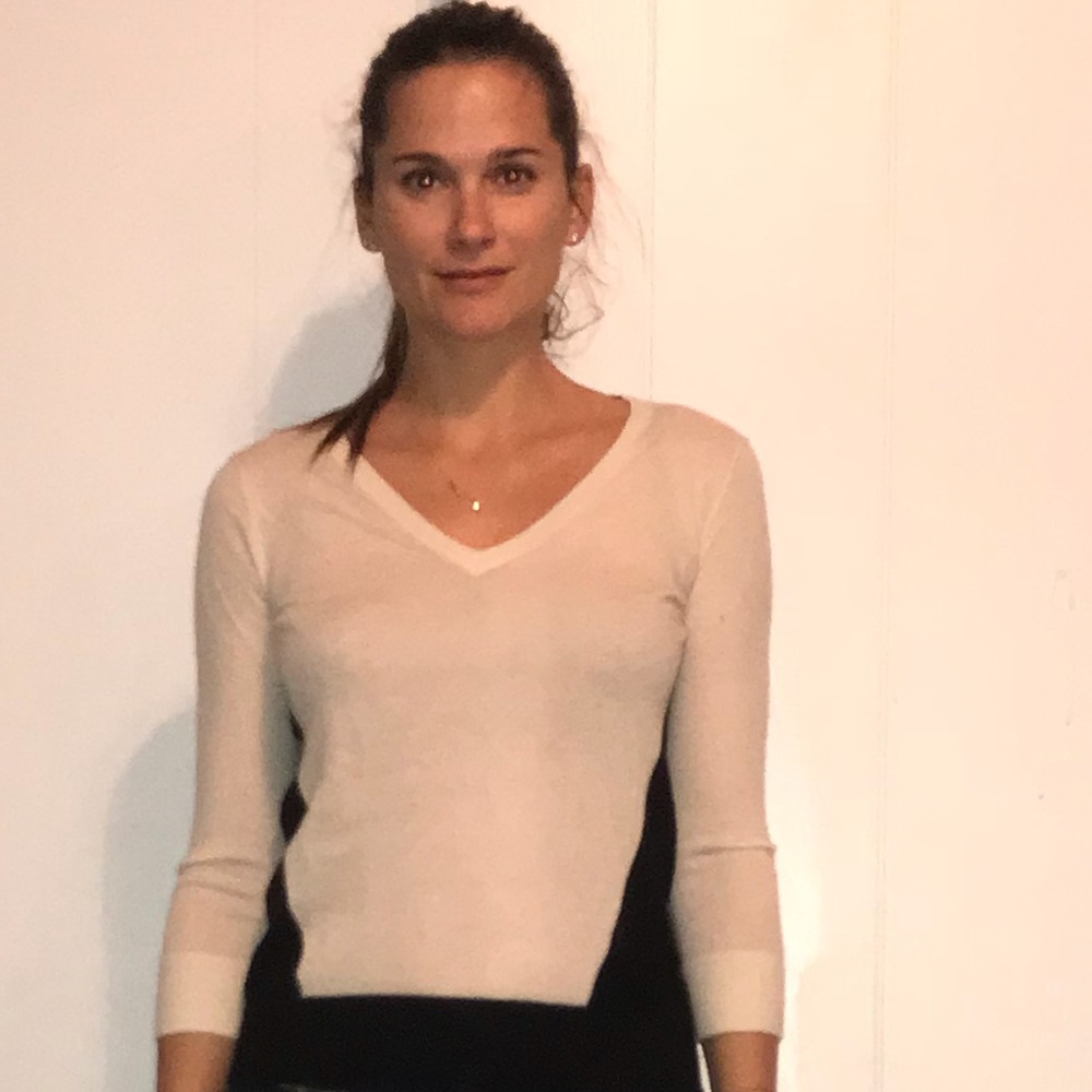 Cashmere v-neck sweater