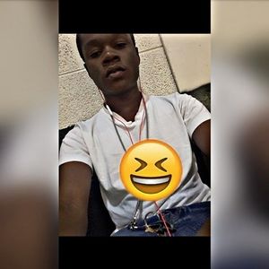 Meet your Posher, Joshua