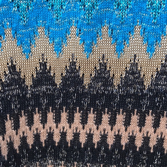 Cache Sweater Dress - Picture 5 of 8