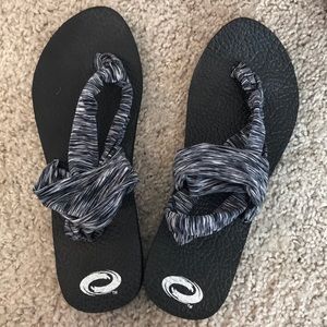 Sanuk Women’s Sandals