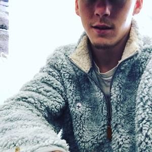 Meet your Posher, Justin