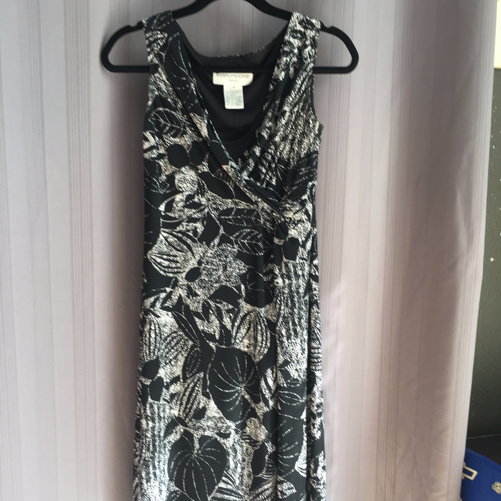 Casual knit dress black and light grey