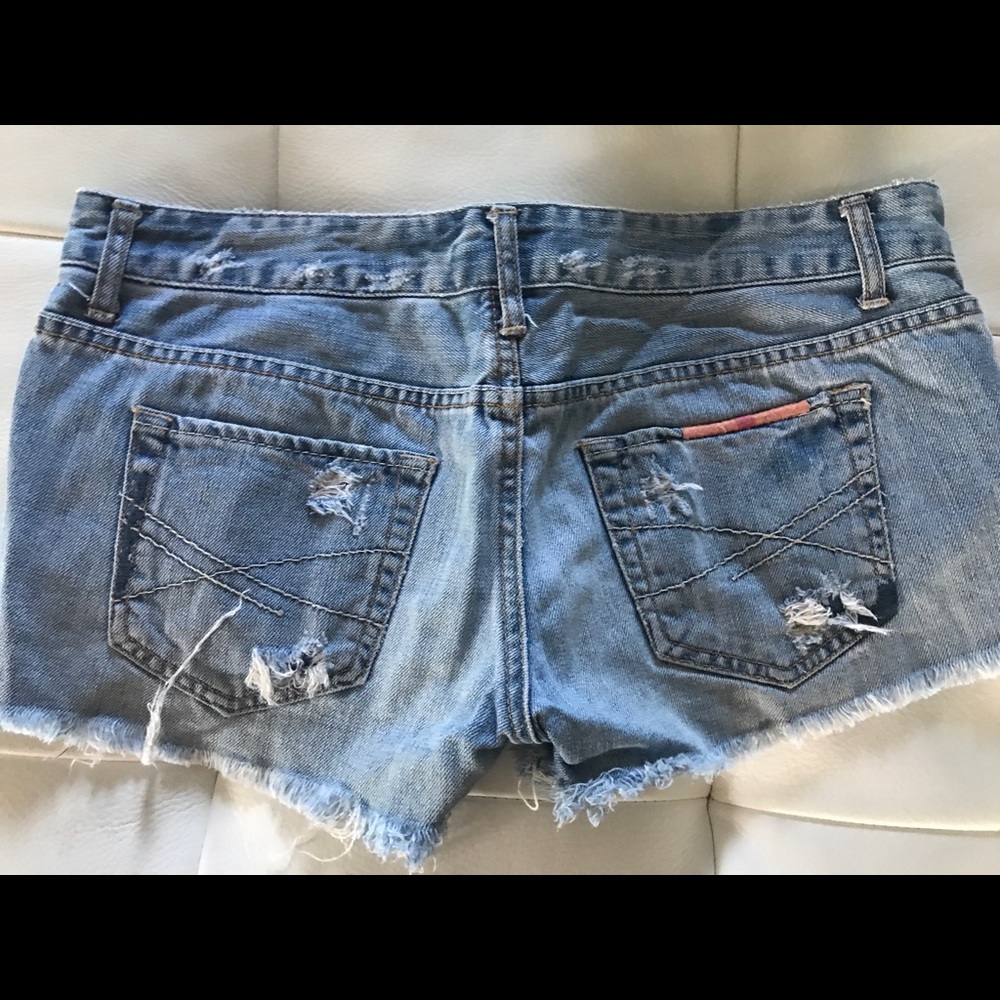 Shorts - Picture 2 of 2