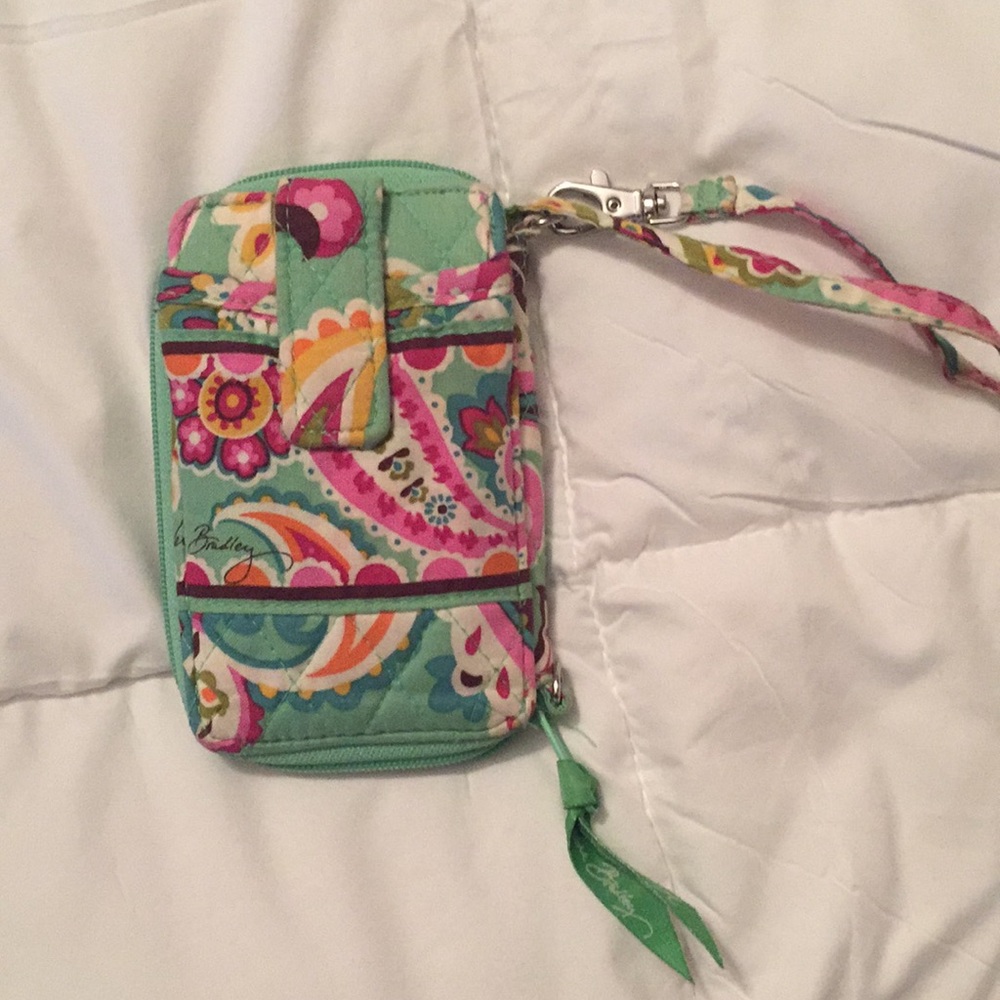 Vera Bradley Carry It All Wristlet