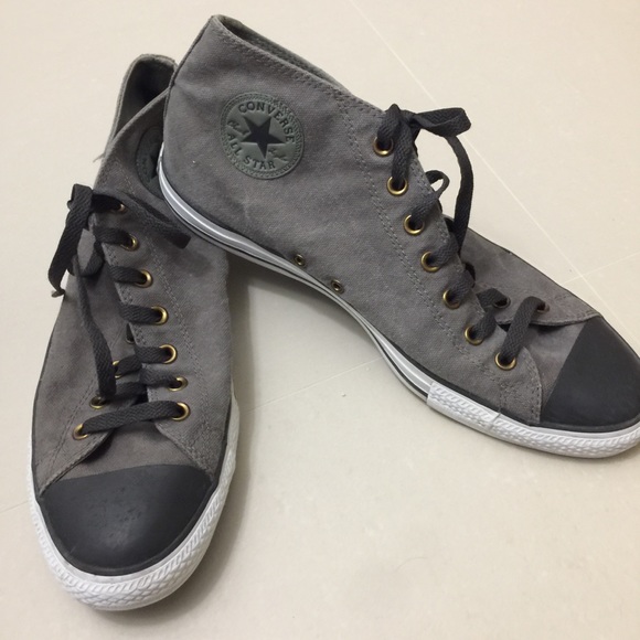 converse mid chucks