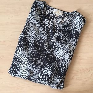 Slit neck printed blouse