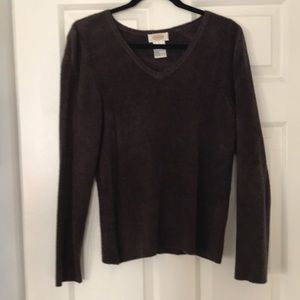 Cozy brown v-neck sweater