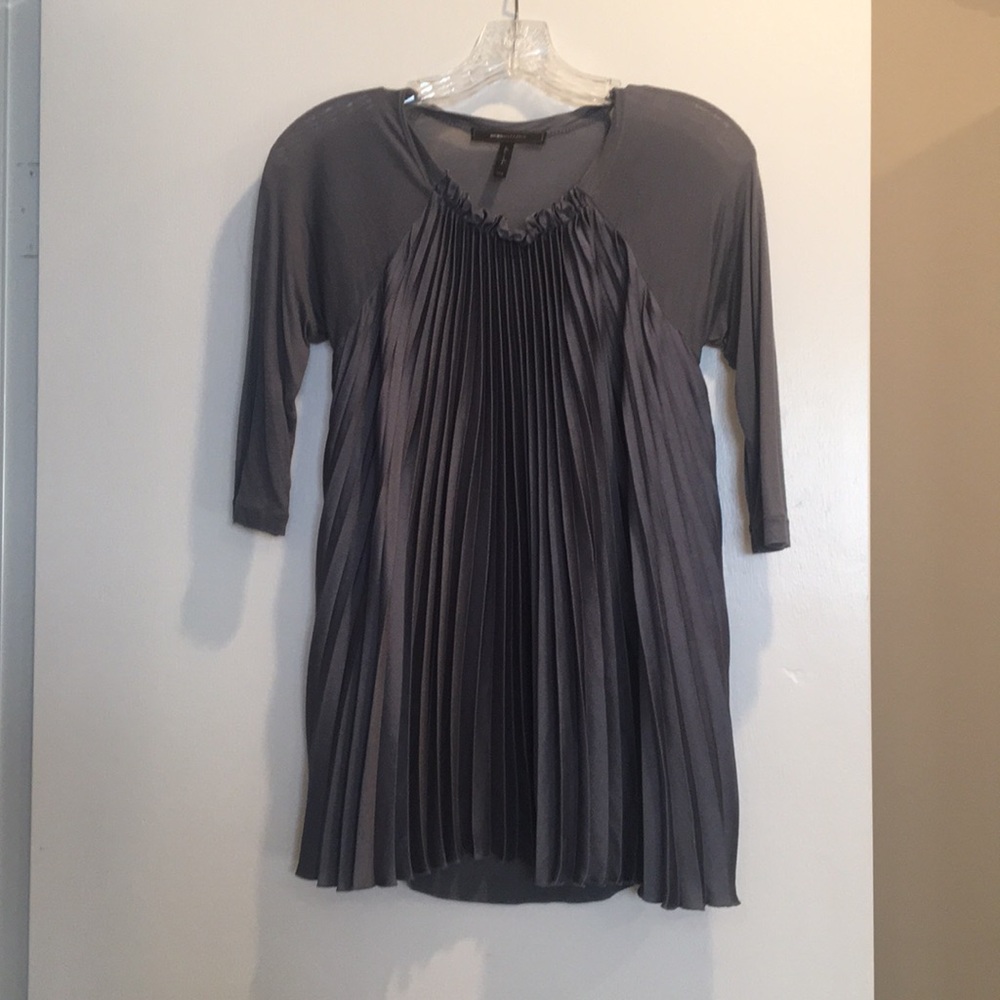 Unique pleated BCBG shirt.