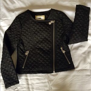 Real cool short black lite jacket 😎😎😎