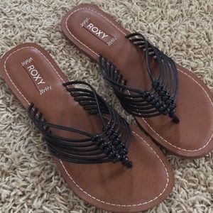 Roxy sandals
