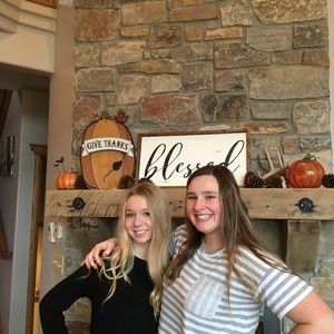 Meet your Posher, Olivia