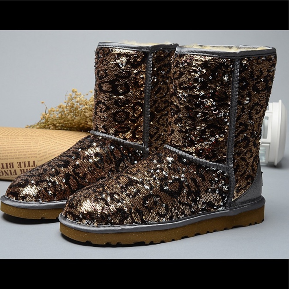 UGG Classic Short Sparkles