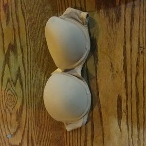 Victoria Secret pink strapless bra. Nude color