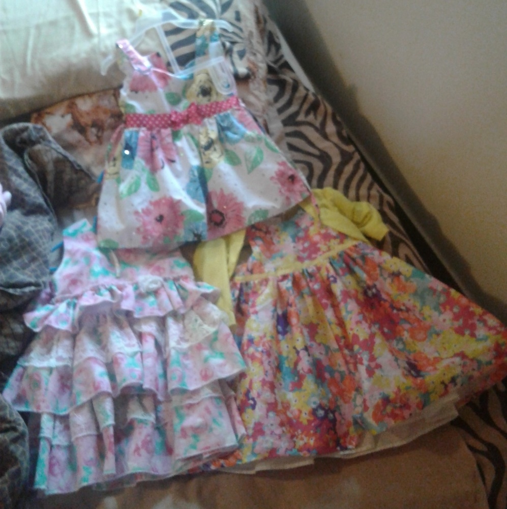 3 infant girl dresses 12-18 months