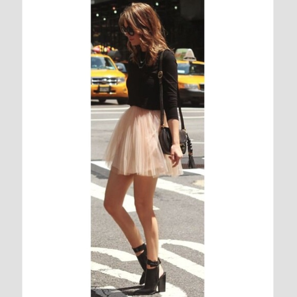 Tulle Skirt in Light Pink Size Small